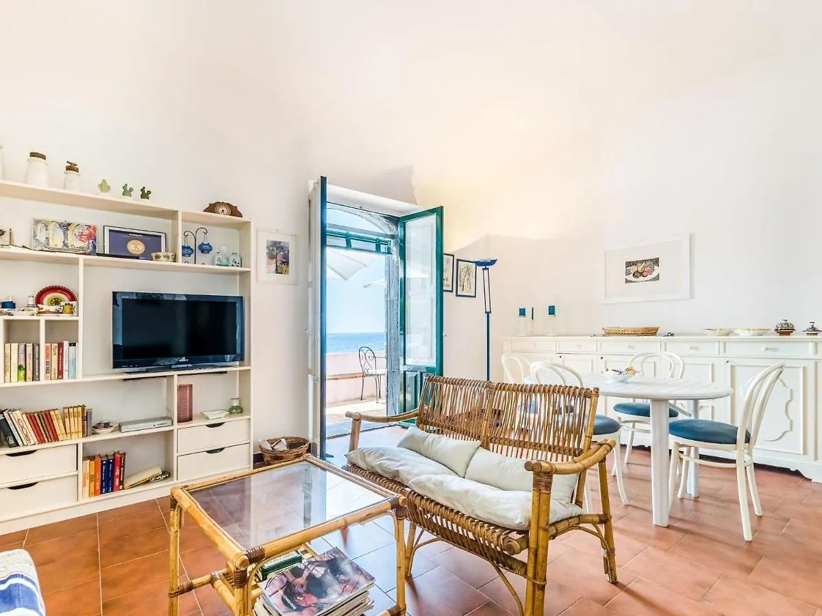 Ancient Residence Overlooking The Sea With Garden Santa Tecla Italy