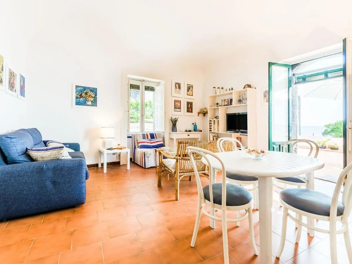 Ancient Residence Overlooking The Sea With Garden Santa Tecla