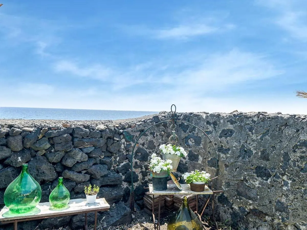 Ancient Residence Overlooking The Sea With Garden Santa Tecla 0*,