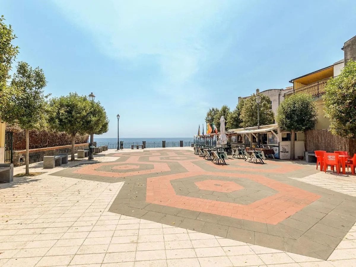 Ancient Residence Overlooking The Sea With Garden Santa Tecla Italy